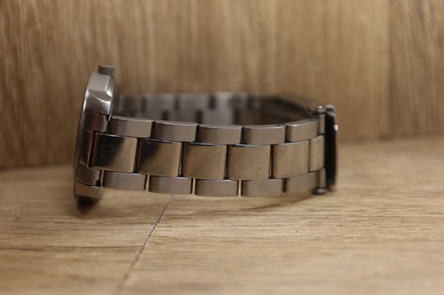 Womens Swiss Army Victorinox Calendar Watch Stainless Steel New batt - Picture 2 of 6
