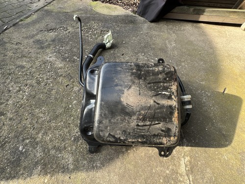 Tank (Kraftstoff) inkl. Benzinstandgeber (Kymco Grand Dink 50 S) - Bild 2 von 4