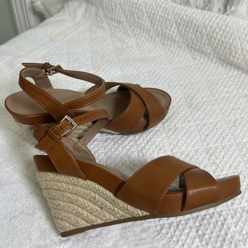 Aerosoles Plush Up Strappy Wedge Sandals Brown Women Sz 6 Preppy Wedding Spring - Picture 4 of 8