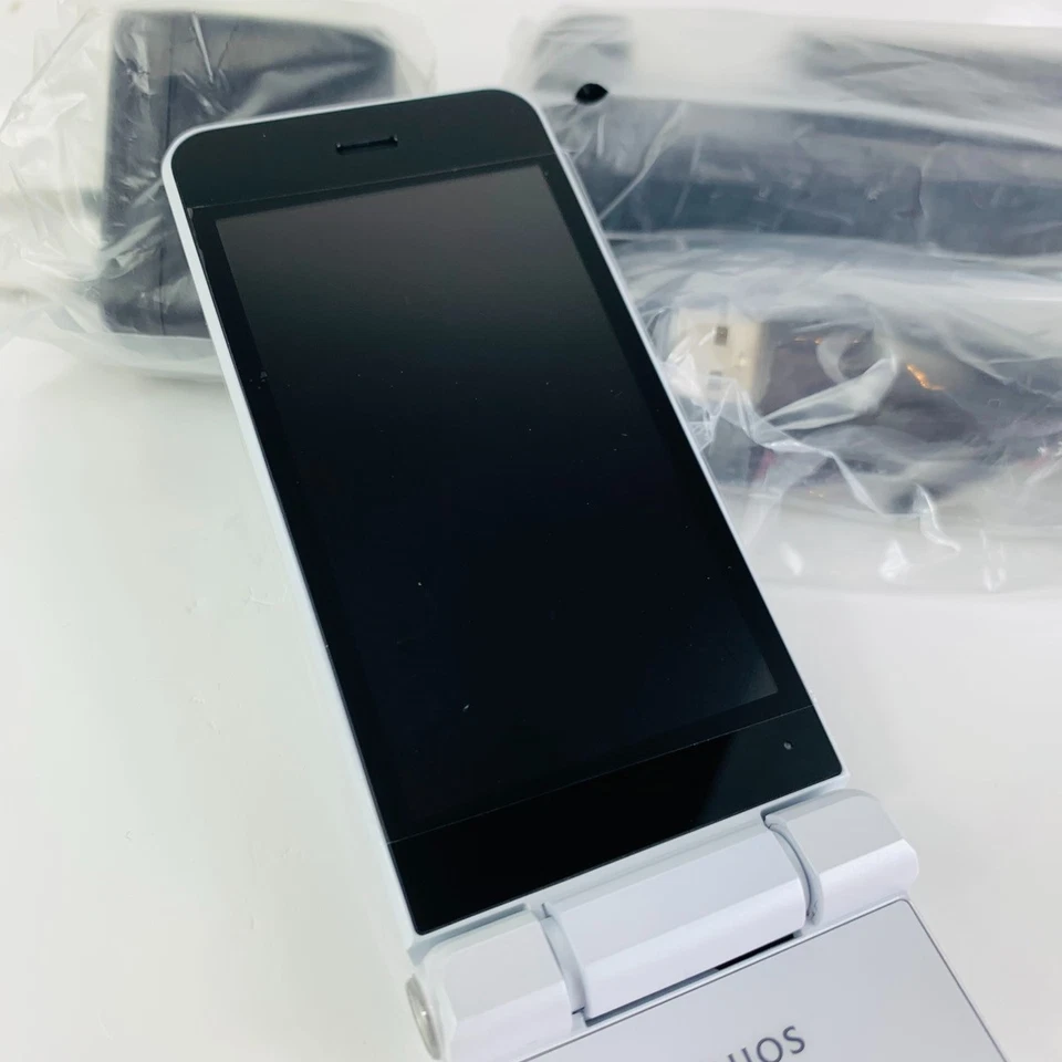 Unused condition SHARP AQUOS KEITAI WHITE SH-N01 Android Flip Phone Unlocked - Image 2 of 4