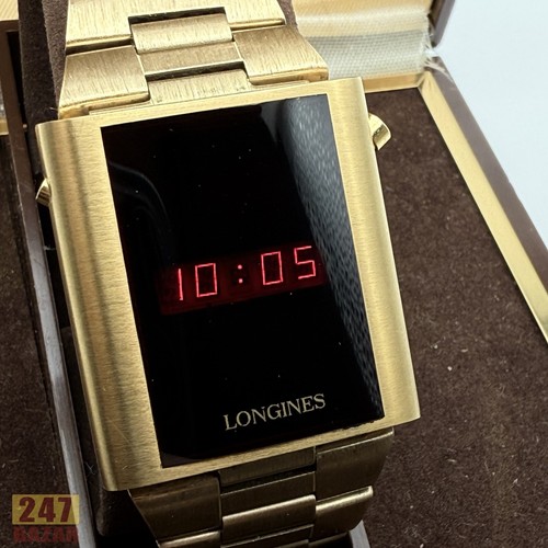 Super Rare Vintage Longines LED Digital Watch with Case & Box - Works Great! - Picture 3 of 24