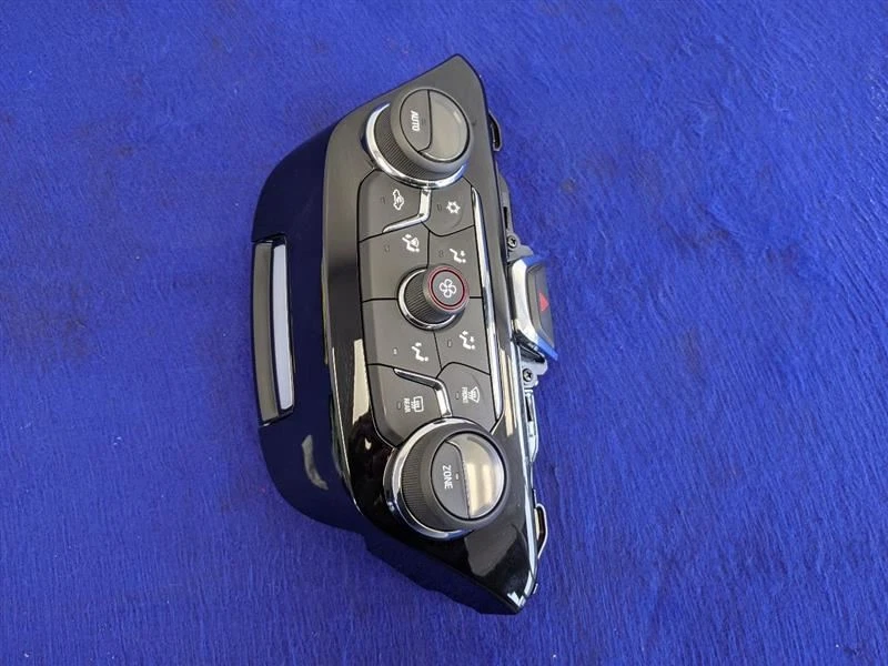 Chevrolet SS 2016 2017 sedán Caprice OEM interruptor de control de temperatura Foto 3 de 4