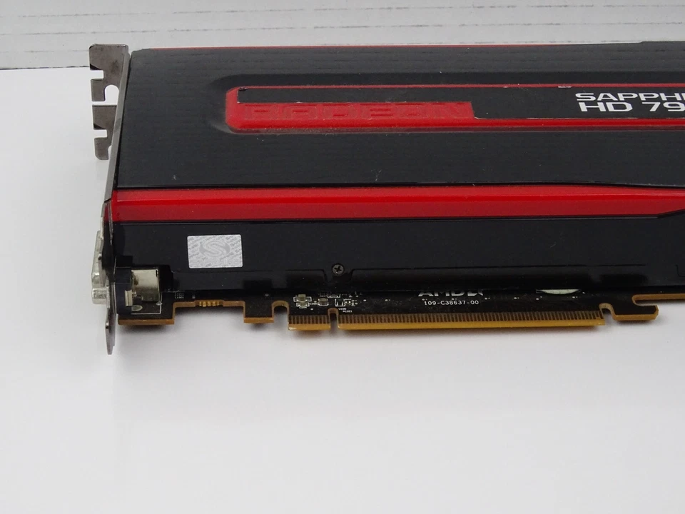 AMD Radeon HD7950 3GB Graphics Card for Mac Pro As Is Parts Only Untested  - Image 4 of 4