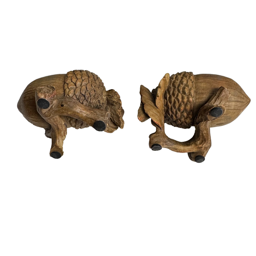Fall Thanksgiving Table Decor Carved Acorn On Stand, Resin Wood Look 5.25" X 4" - Picture 7 of 9
