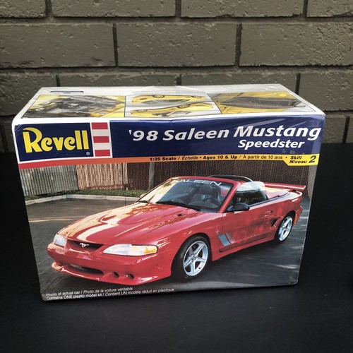 Revell 1998 Saleen Speedster Ford Mustang NIB Sealed 1:25 Scale Model - 第 1/13 張圖片