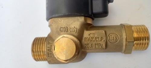 APUS 02732442 12V DC CNG SOLENOID VALVE OMB - Picture 7 of 8