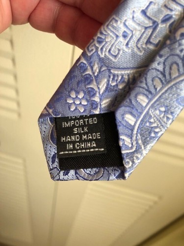 Cambridge Classics 100% Silk Blue Paisley Neck Tie Made in the USA ~EUC~ - Picture 4 of 4