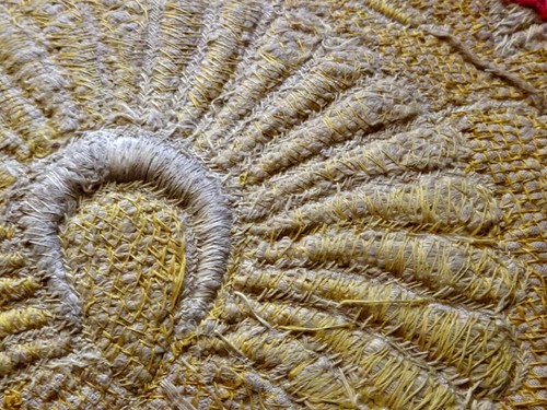 17th C Stumpwork Textile Antique Raised Work Gold Thread Embroidered Panel - Foto 8 di 12