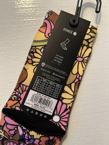 Stance Kids Snakin Scoobs Crew Socks Kids Size MEDIUM Scooby Doo Floral Groovy M - Picture 4 of 5