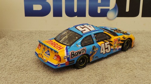 Kyle Petty #45 Garfield 2003 Intrepid 1:24 scale die-cast nascar - Picture 5 of 18