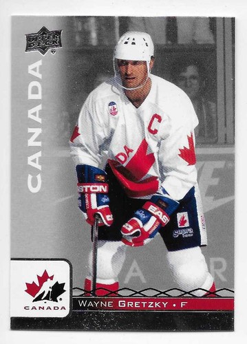 17/18 UPPER DECK TEAM CANADA JUNIORS BASE Hockey (#1-100) U-Pick From List - Picture 1 of 96