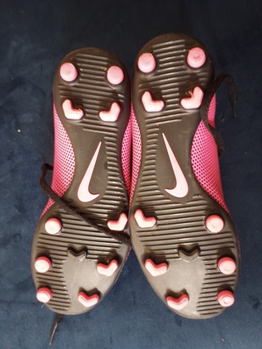Nike Girls Hot Pink Black Sports Cleats Youth Size 3Y - Bild 3 von 4