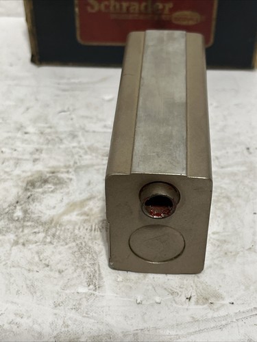 BRAND NEW IN BOX! Parker Schrader 3086A Valve - Picture 4 of 8