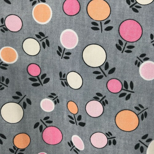 Scrub HQ Size Medium Gray Pink And Black Scrub Top Medical Nurse Veterinary - Picture 2 of 6