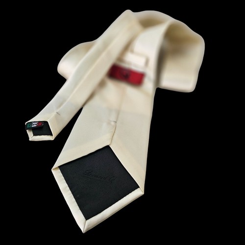 Brand Q Red Label Silky Ivory Microfiber Tie 4x59 Vintage Retro Italian Design - Picture 6 of 8