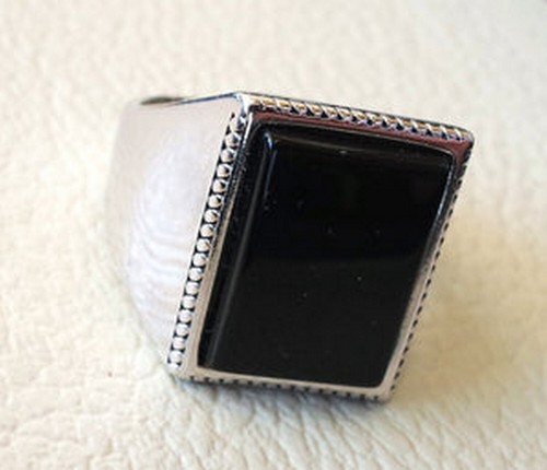 NATURAL FLAT BLACK ONYX DECEMBER BIRTHSTONE 925 SILVER OTTOMAN WEDDING MENS RING - Foto 3 di 5