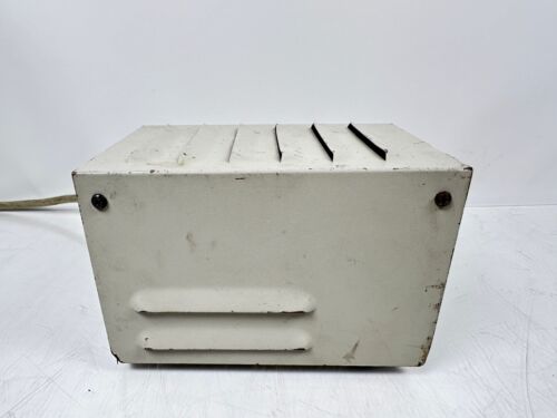Tripp-Lite Line Conditioner LC1200 4 Port White - Picture 5 of 9