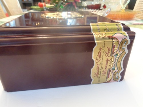 MY FATHER CIGARS 5TH ANNIVERSARY LIMITED EDITION HAND MADE CIGAR BOX 10 X 8 X3.5 - Picture 4 of 9