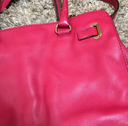 Michael Kors Hamilton Satchel Bag with Gold Chain - Picture 5 of 7