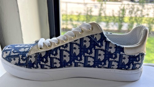 Dior Low Walk n Dior Logo Sneakers Women’s Size 8.5 US) Logo Shoes - Picture 2 of 20