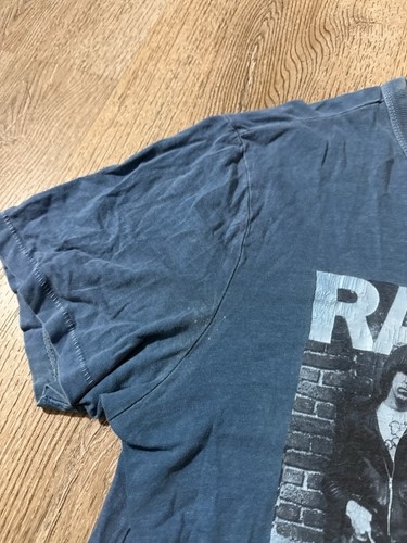 Ramones Group Photo 1234 T-Shirt Mens Size M Vintage Single Stitch Blue VUC - Picture 7 of 8