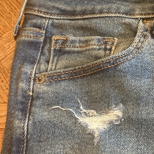 NWT Old Navy Women's Denim Blue Jeans Skinny (Sz 6 ) Distressed No cuff on Hem - Picture 7 of 17