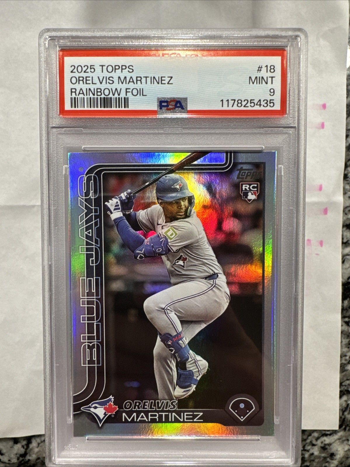 2025 Topps Series 1 - Orelvis Martinez #18 Rainbow Foilboard (RC)
