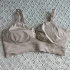 Kindred Bravely Women Nursing Bra Medium Beige Hands Free Pumping Lightly Lined