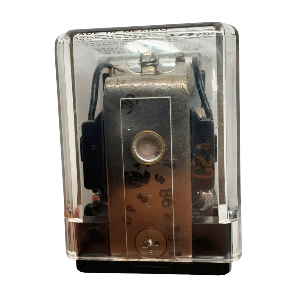 Potter & Brumfield KUP11A15 Relay, 240V, 50/60Hz, 30A 1/2HP 600VAC,  1/3HP 120VA - Image 4 of 4