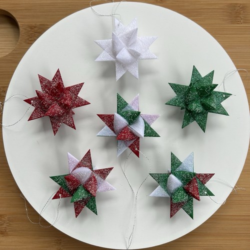 (6) Adornos Estrella Morava 2" Rojo Verde Blanco Hecho a Mano Papel Cera Brillo - Imagen 1 de 6