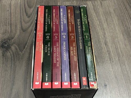 CHRONICLES of NARNIA book LOT CS Lewis Childrens literature set PB 1-7 - Picture 10 of 13