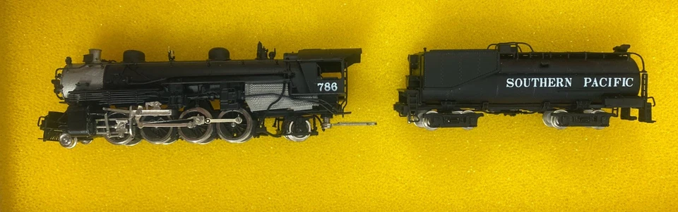 N Scale Key Imports Brass Southern Pacific 2-8-2 Steam Engine SP 786 Painted - Image 2 of 4
