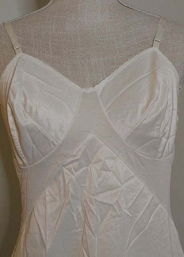 Vestido de encaje de nailon vintage años 60 Vanity Fair blanco sin cordones talla 36/L hecho en EE. UU. - Imagen 3 de 9