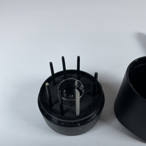 Wacom Grip Pen mit Stiftständer + 8 Spitzen (schwarz) - Bild 8 von 11