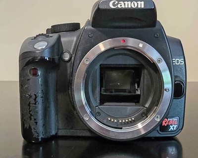Canon EOS Digital Rebel XT / EOS 350D 8.0MP Digital SLR Camera (Body Only)