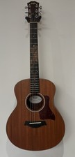 TAYLOR GS Mini Mahogany Acoustic Guitar and gig bag