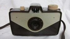 VINTAGE 1950s SAWYERS NOMAD 127 CAMERA