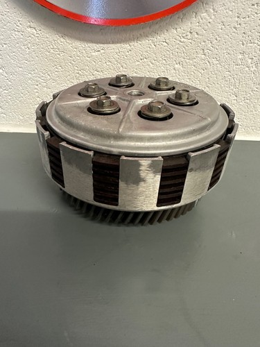 SUZUKI GT 250 CLUTCH SUZUKI CLUTCH T 250 CLUTCH GT CLUTCH BASKET GT CLUTCH - Picture 8 of 9