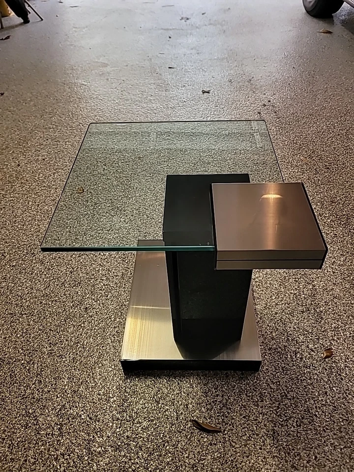 现代极简主义玻璃茶几适用于小空间 — 第 3/4 张图片