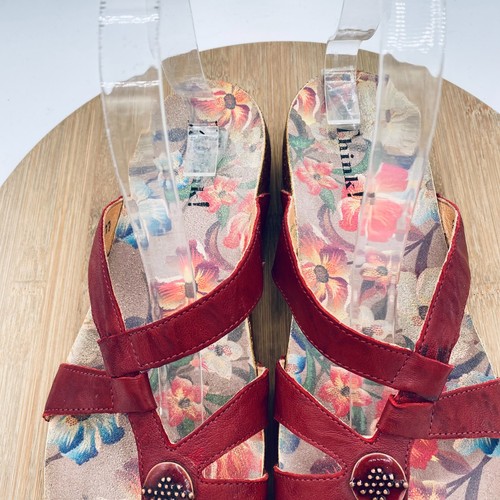 Think Sandals Womens 8 38 Red Leather Slip On Comfort Flip Flop - Picture 4 of 11