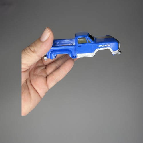 1981 Schaper Stomper 4x4 blau Dodge Ram Wagon Teile nur zwei Basen und 1 Karosserie - Bild 2 von 22