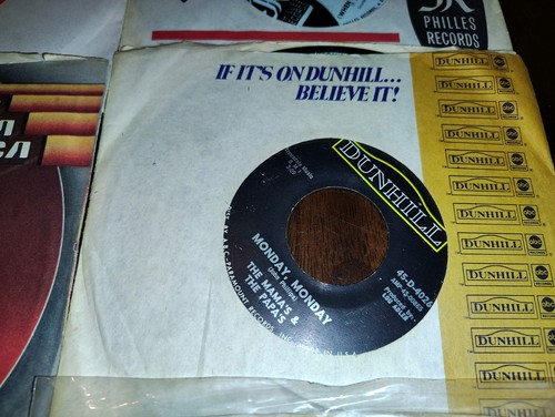 (20) 45 rpm 7" Vinyl Records Jukebox Collection Lot 1960's Songs Beach Boys  - Picture 6 of 21