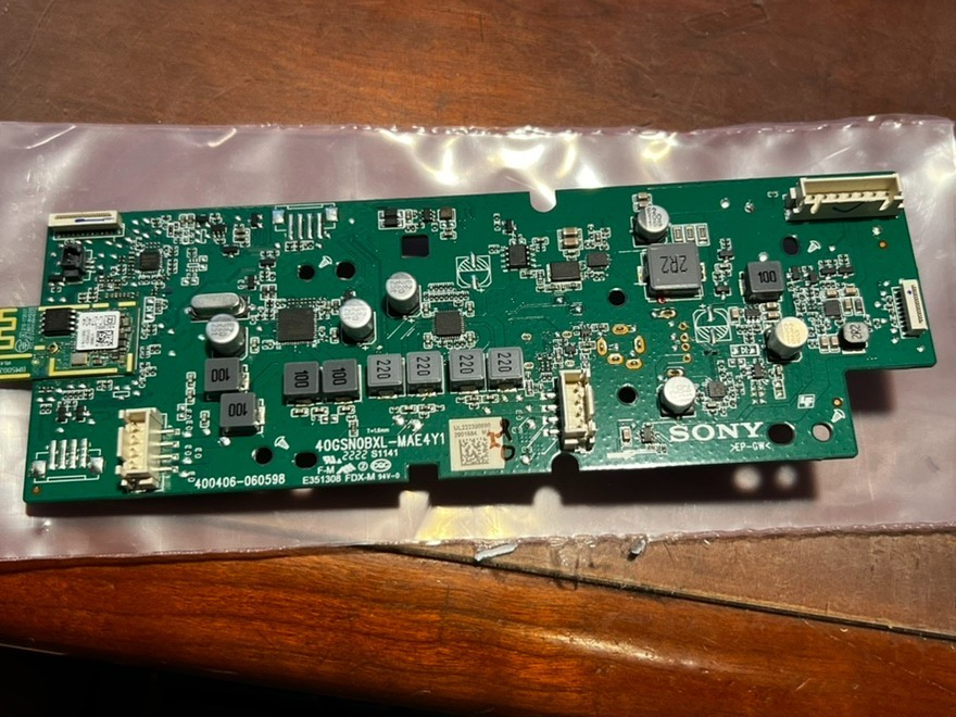 Picture 1 of 3