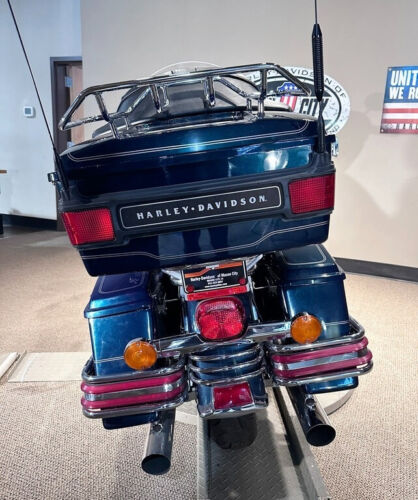 2002 Harley-Davidson Touring Electra Glide® Ultra Classic® - Picture 4 of 11