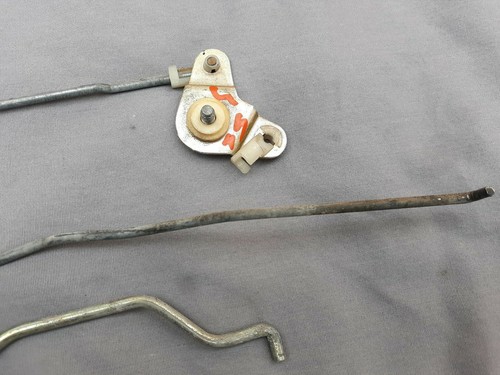 79 80 81 82 83 Datsun Nissan 280ZX 2+2 Door Handles Lock Link Rods Left Driver  - Bild 3 von 5