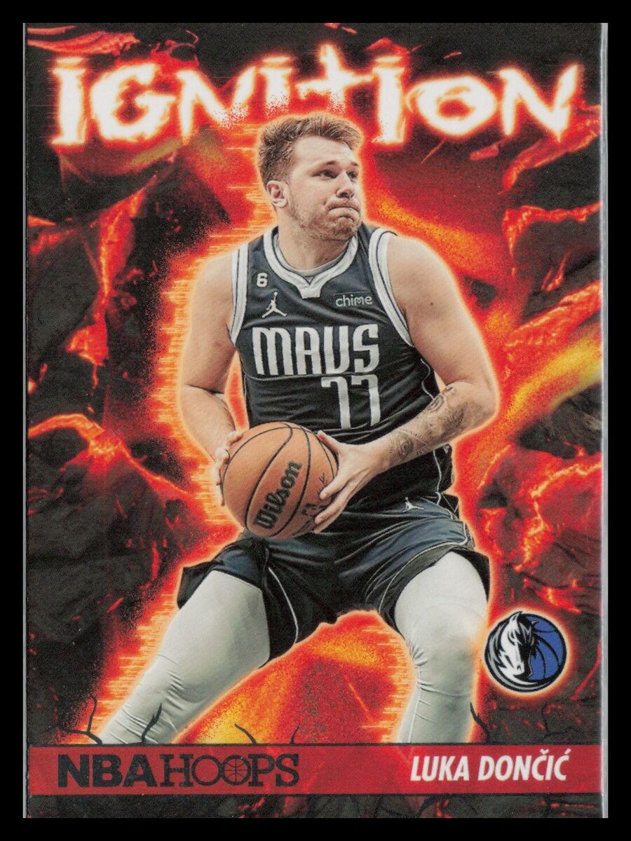 2023-24 PANINI HOOPS LUKA DONCIC PRESENTATIONS CASE HIT SSP