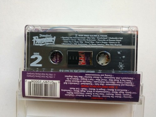 Fantasmic Good Clashes With Evil In A Nighttime Espectacular Cinta Cassette Disney - Imagen 5 de 7