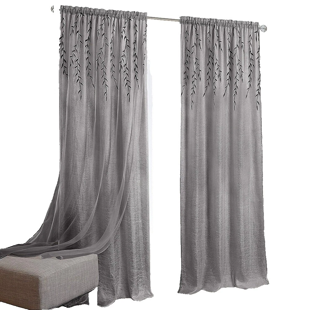 缎面花卉窗帘和窗帘