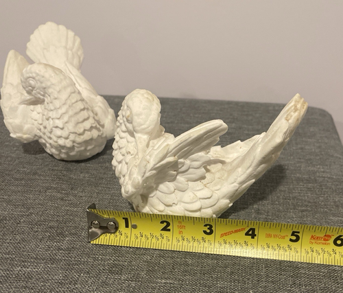 Vintage Pair of White Alabaster Love Birds Doves Figurines - Picture 4 of 6