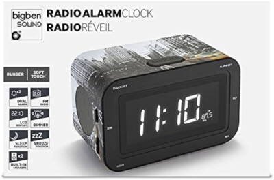 Bigben  Radio AM/FM Wecker mit LCD-Display New York-Motiv Digitale Uhr